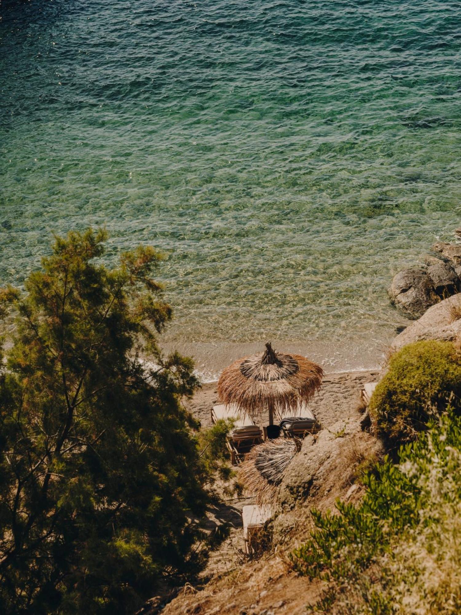 The Wild By Interni Hotel Kalafatis Exterior photo